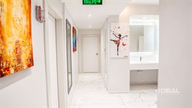 13.�UBE - �deal K�z ��renci Yurtlar� - Lavabo