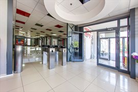 16. �UBE - �deal K�z ��renci Yurdu