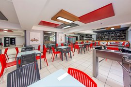 16. �UBE - �deal K�z ��renci Yurdu