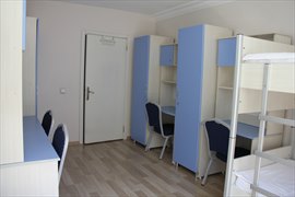 zel Gne Erkek renci Yurdu 