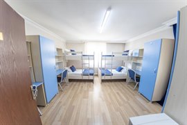 �zel G�ne� Erkek ��renci Yurdu - 4 Ki�ilik Oda