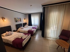 Lunay Erkek ��renci Oteli - �� Ki�ilik Oda