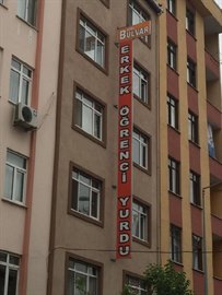 �zel Bulvar Erkek ��renci Yurdu - D�� Cephe