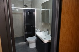 �zel Zahide Han�m K�z Yurdu - WC Banyo