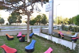 Demiraslan K�z ��renci Yurdu