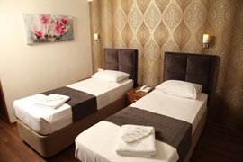 �zel �stanbul Safir K�z ��renci Yurdu 