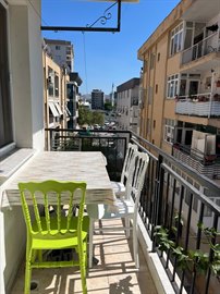 �zel Bornova Erkek ��renci Yurdu- Balkon 