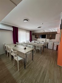 �zel Bornova Erkek ��renci Yurdu