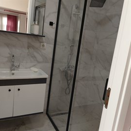 �zel H�sniye Cankan K�z ��renci Yurdu - WC Banyo
