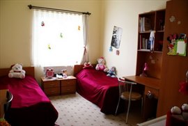 �zel Mevhibe �n�n� K�z ��renci Yurdu