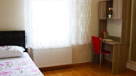 �zel �stanyurt Avc�lar K�z ��renci Yurdu