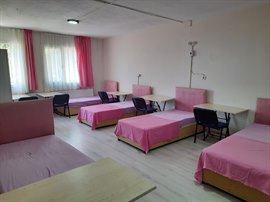 Bornova Villa K�z Yurdu