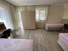 ��nar K�z Yurdu B Blok