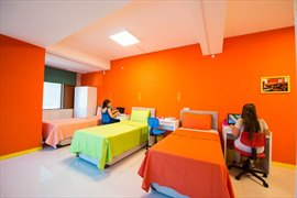 zel Evim Yurdum Kz renci Yurdu