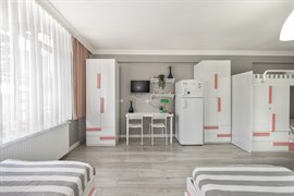 Academic House Kadky nci Kz renci Yurdu