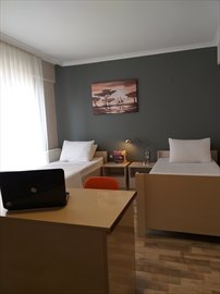 �zel Sandal K�z ��renci Yurdu