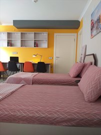 �zel Sandal K�z ��renci Yurdu