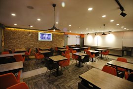 �zel Sandal K�z ��renci Yurdu