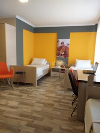 �zel Sandal K�z ��renci Yurdu