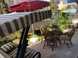 �zel Sandal K�z ��renci Yurdu