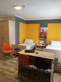 �zel Sandal K�z ��renci Yurdu