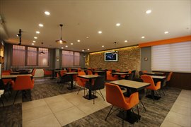 �zel Sandal K�z ��renci Yurdu