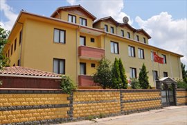 Ak�a K�z ��renci Yurdu