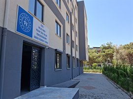 �zel �hlas Vakf� Yusuf Ziya Yal��n Erkek Yurdu