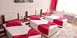 Ay Peri K�z ��renci Yurdu - 3 Ki�ilik Oda