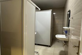 �zel Evin Erkek ��renci Yurdu - WC Banyo