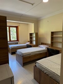 �zel Evin Erkek Yurdu - 3 Ki�ilik Banyolu Oda