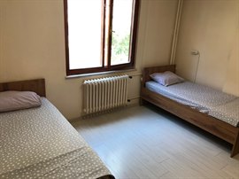 �zel Evin Erkek Yurdu - 2 Ki�ilik Geni� Oda