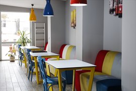 Campucity Kad�k�y K�z ��renci Yurdu