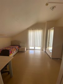 Rengarenk Erkek renci Yurdu