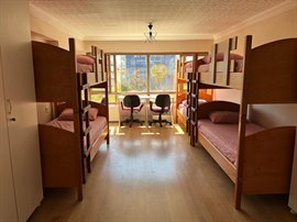 �zel Piyano K�z Yurdu - K�z�lay - 6 Ki�ilik Oda