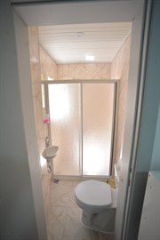 Yurt Akademi K�z�lay Erkek �ubesi - Banyo