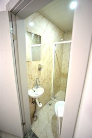 Yurt Akademi K�z�lay Erkek �ubesi - WC