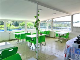 Bah�elievler Erkek ��renci Yurdu - Teras