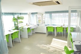 Bah�elievler Erkek ��renci Yurdu - Et�t Odas�