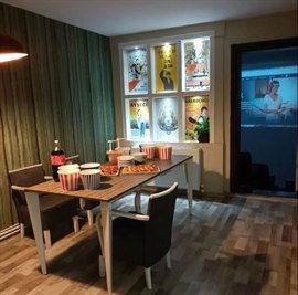 �zel Piyano K�z Yurdu - K�lt�r �ubesi