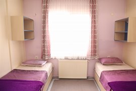 �zel Piyano K�z Yurdu - K�lt�r �ubesi