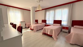 Alkn Kz renci Yurdu - Emek - 4 Kiilik Oda