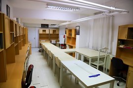 Alkn Kz renci Yurdu - Emek