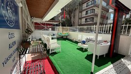 Alk�n K�z ��renci Yurdu - Bah�elievler - Bah�e