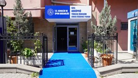 Akk�pr� Erkek ��renci Yurdu - Giri�