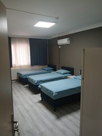 Altay Erkek Pansiyonu - 3 Ki�ilik Oda 