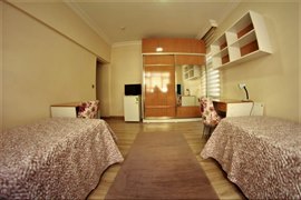 �zel Mine 4 K�z ��renci Yurdu