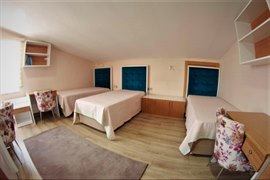 �zel Mine 4 K�z ��renci Yurdu