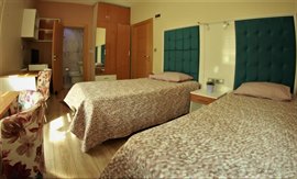 �zel Mine 4 K�z ��renci Yurdu