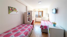 Turkuaz Mecidiyek�y K�z ��renci Yurdu